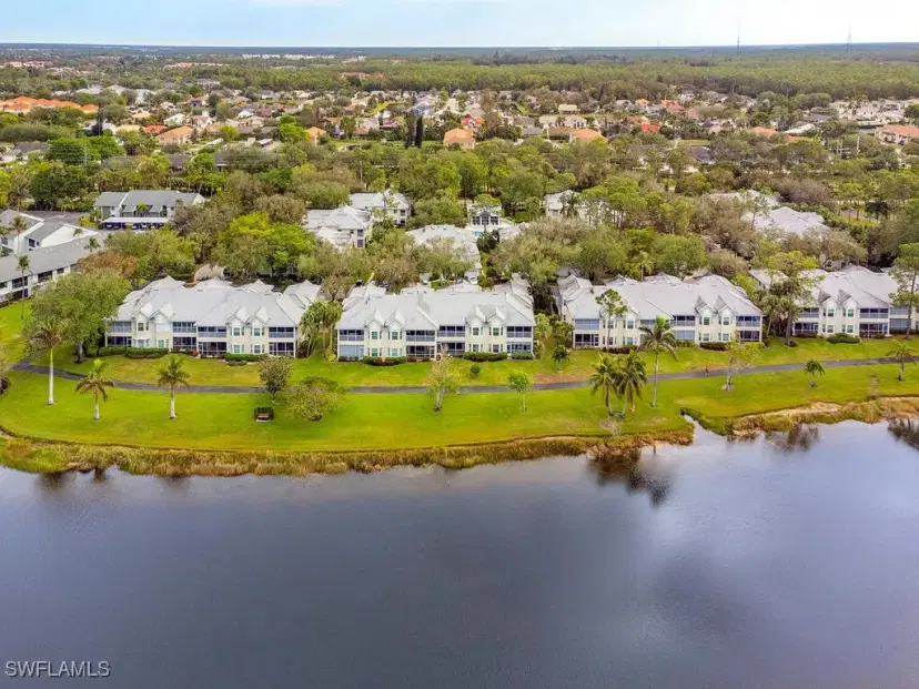 Picture of 2839 Aintree Ln B202, Naples FL 34112