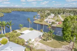 Picture of 337 Shore Dr, Fort Myers, FL 33905