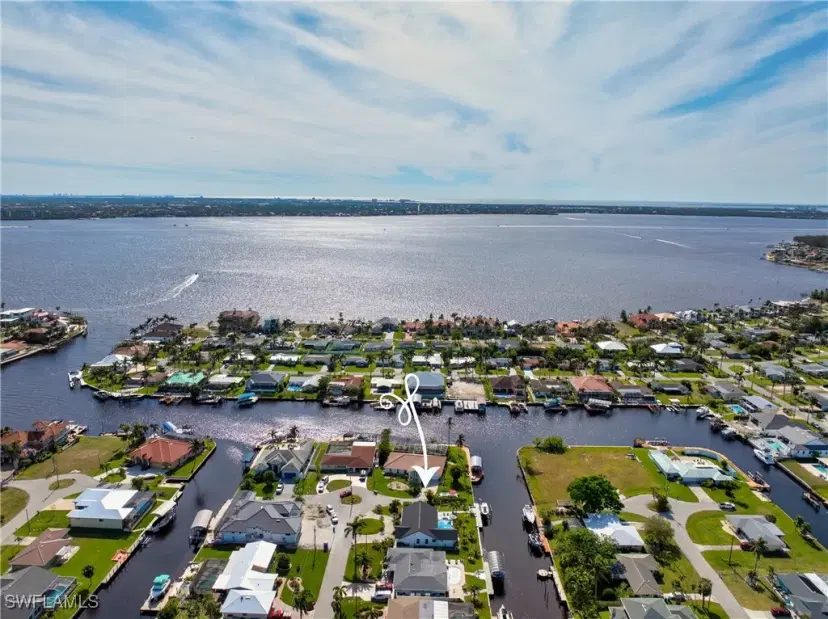 Picture of 5360 Congo Ct, Cape Coral FL 33904