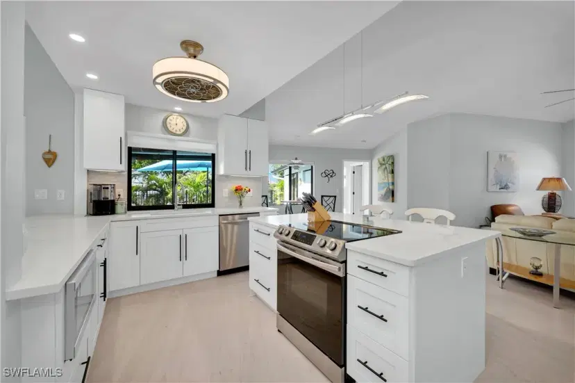 Picture of 5360 Congo Ct, Cape Coral FL 33904