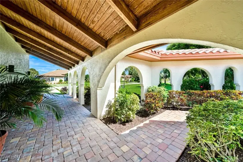 Picture of 8440 Glenfinnan Cir, Fort Myers FL 33912