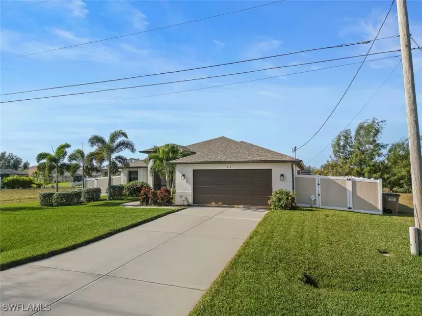 Picture of 610 SW 11Th Pl, Cape Coral FL 33991