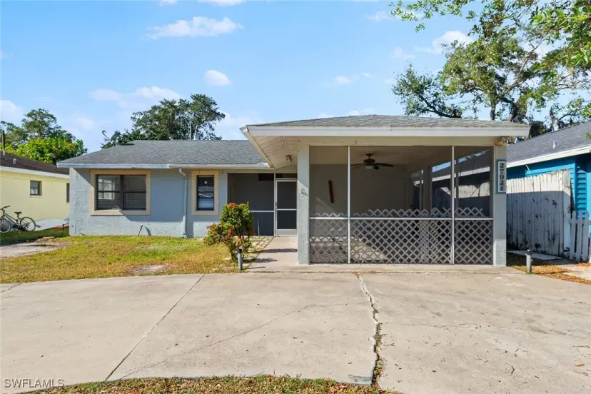 Picture of 27924 Quinn St, Bonita Springs FL 34135
