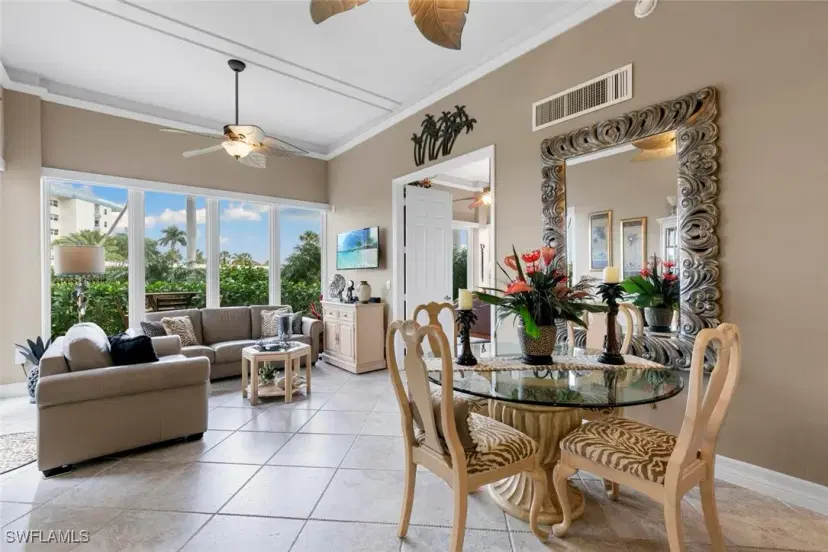 Picture of 180 Seaview Ct 114, Marco Island FL 34145