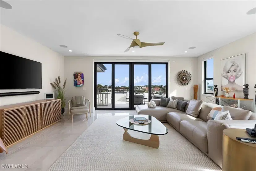 Picture of 4400 Gulf Shore Blvd N 506, Naples FL 34103