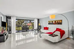 Picture of 5757 Fairway Park Court 202, Boynton Beach, FL 33437