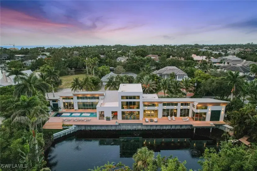 Picture of 2211 SOUTH Winds Dr, Naples FL 34102