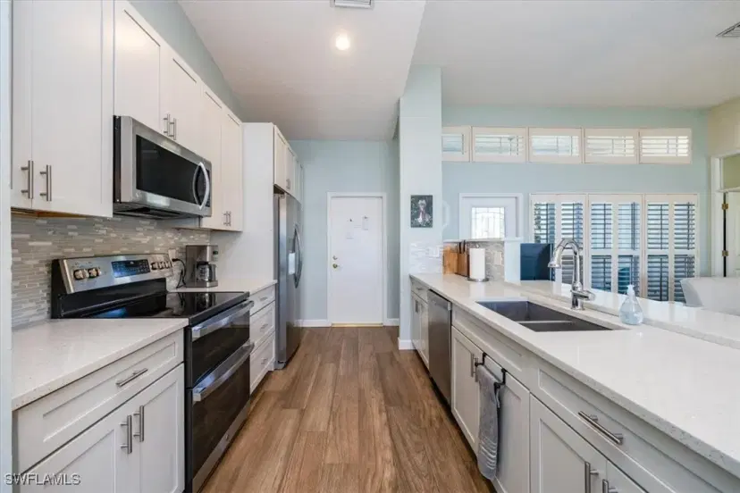 Picture of 7487 Mill Pond Cir, Naples FL 34109