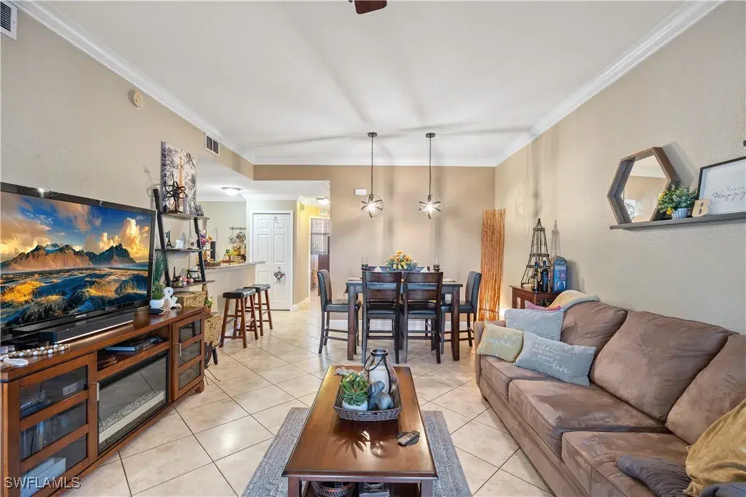 Picture of 4101 Bellasol Cir 1211, Fort Myers, FL 33916