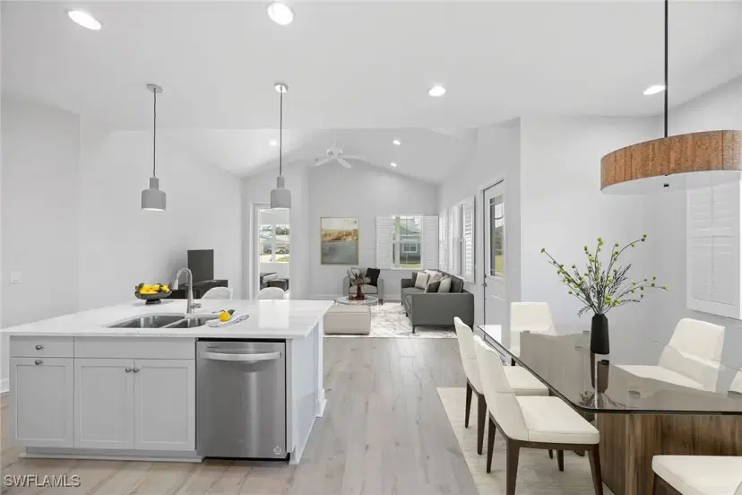 Picture of 7307 Cayo Coco Ln, Naples FL 34113