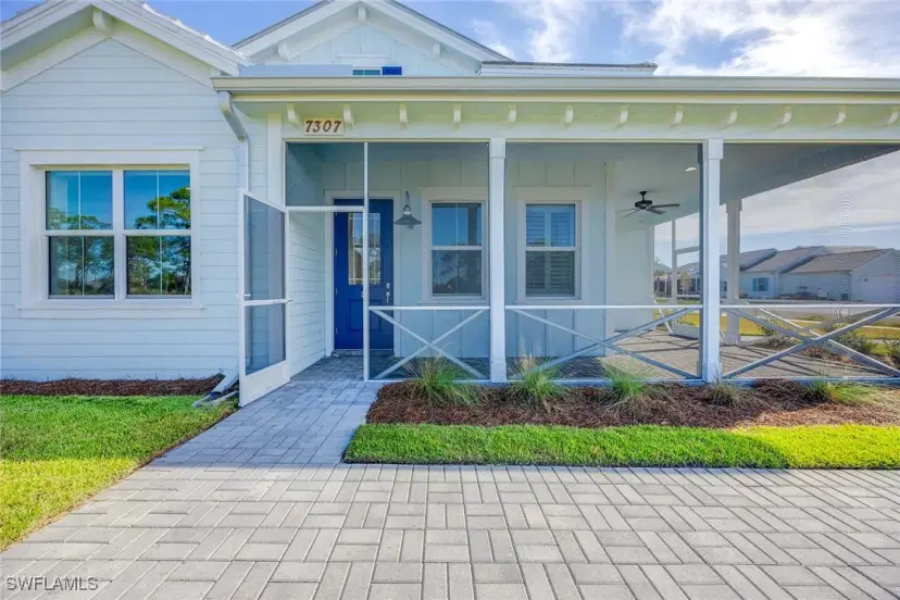 Picture of 7307 Cayo Coco Ln, Naples FL 34113