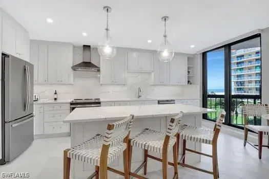 Picture of 220 S Collier Blvd 406, Marco Island FL 34145