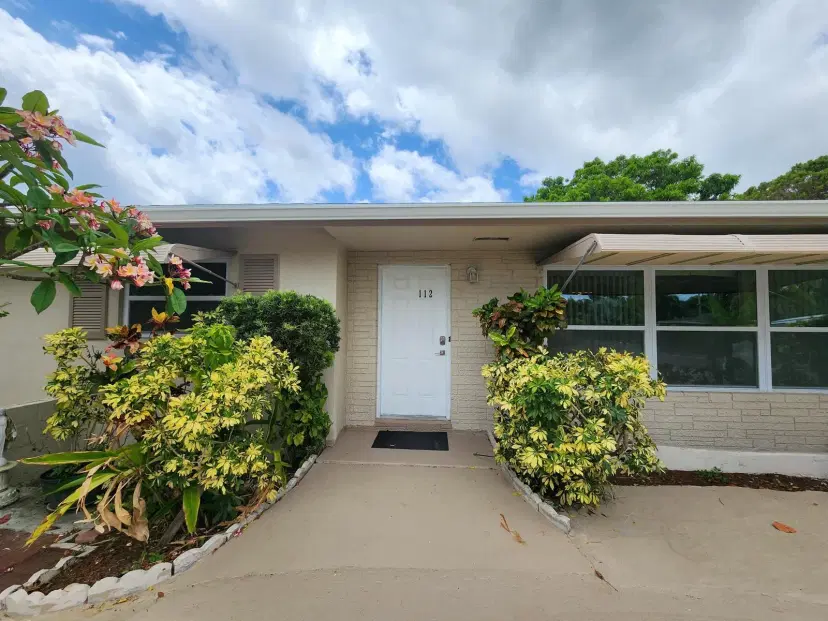 Picture of 112 SE 28Th Avenue, Boynton Beach FL 33435