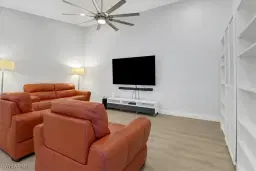 Picture of 5785 Drummond Way, Naples, FL 34119
