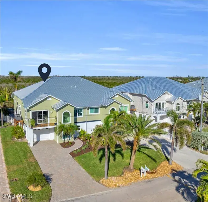 Picture of 12176 Siesta Dr, Fort Myers Beach, FL 33931