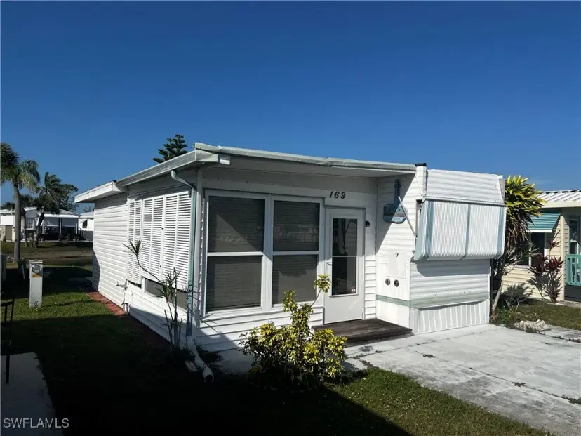 Picture of 169 Vista Mar Dr, North Fort Myers FL 33903