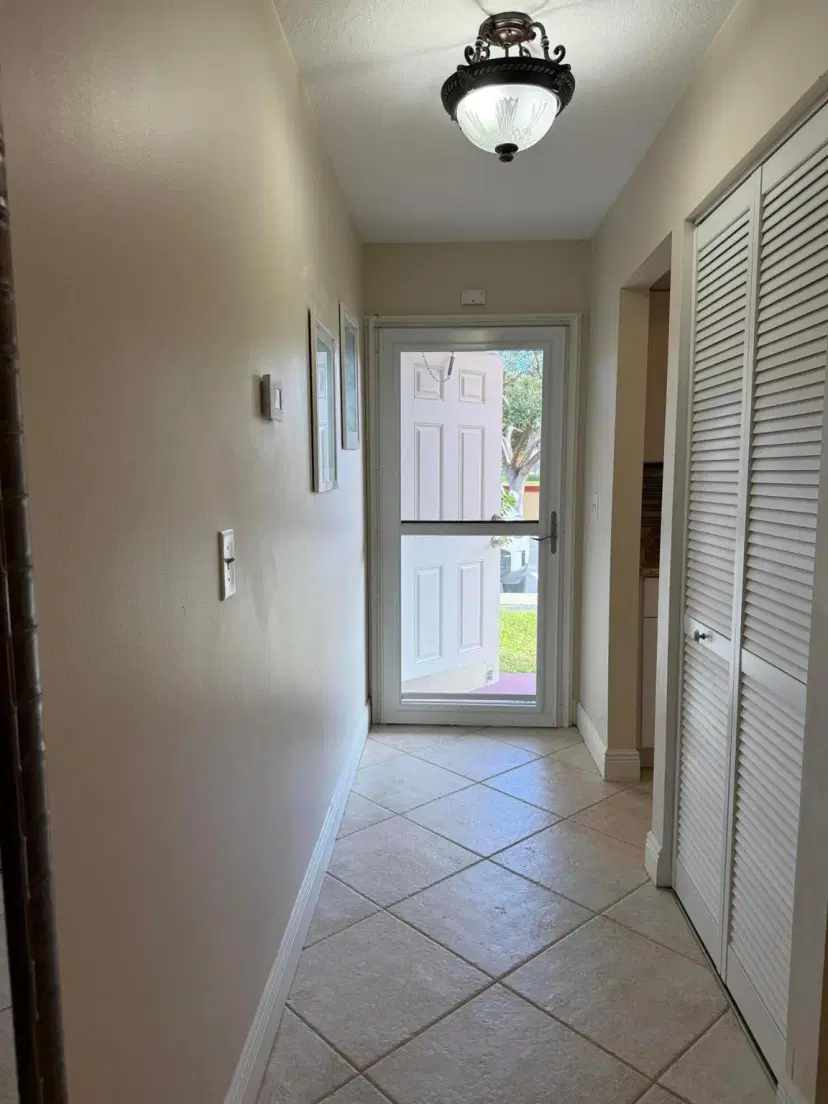 Picture of 1961 SW Palm City Road 31-C, Stuart FL 34994