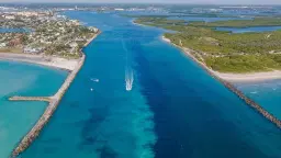Picture of 1 Harbour Isle Drive E Ph2, Hutchinson Island, FL 34949