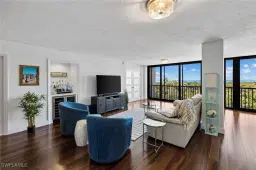 Picture of 5601 Turtle Bay Dr 402, Naples, FL 34108