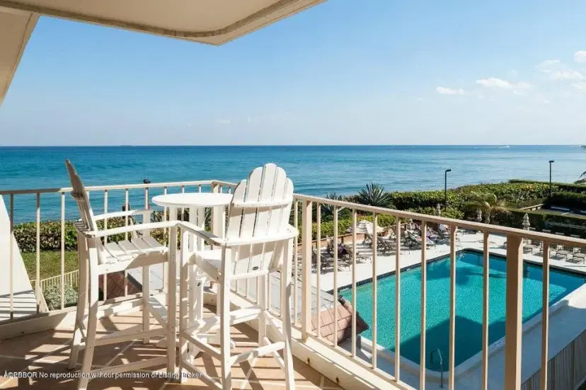 Picture of 3200 S Ocean Boulevard B303, Palm Beach FL 33480