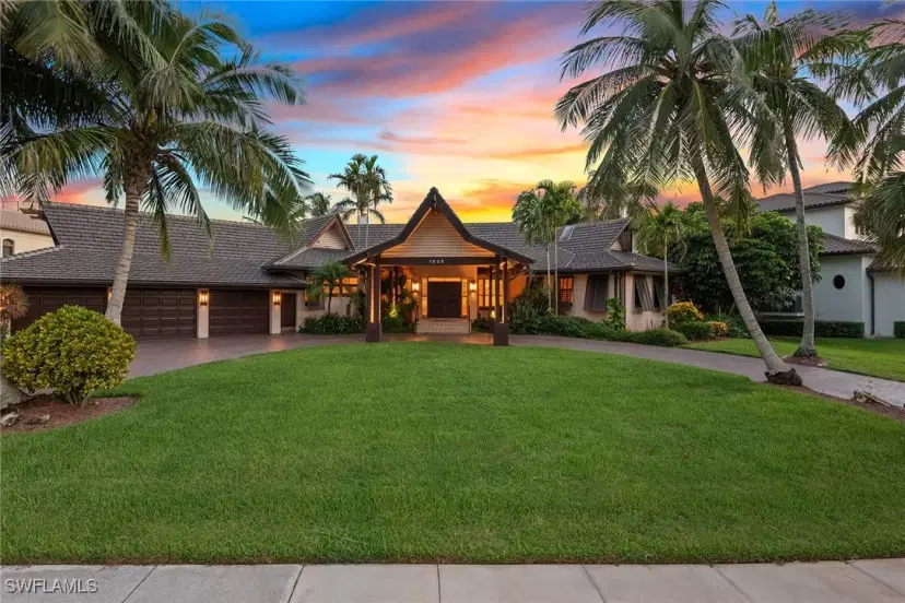 Picture of 1535 Caxambas Ct, Marco Island FL 34145