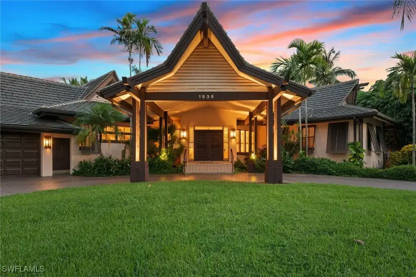 Picture of 1535 Caxambas Ct, Marco Island FL 34145
