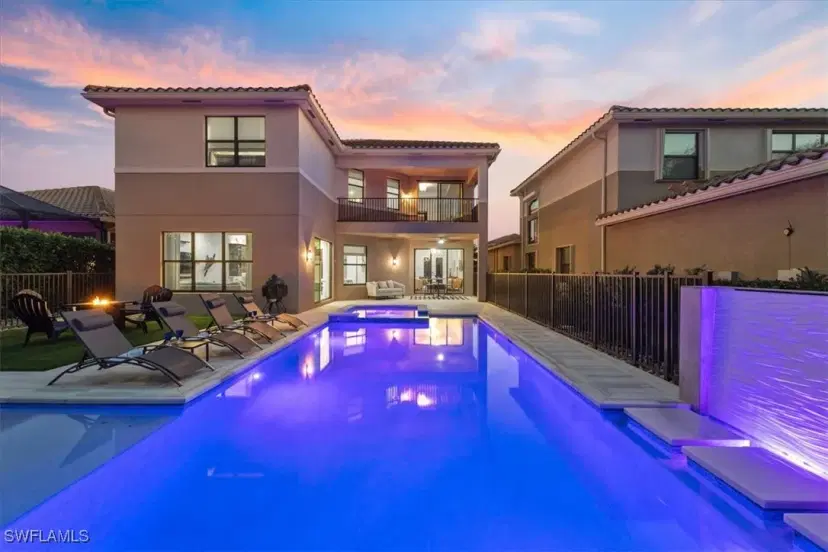 Picture of 13884 Luna Dr, Naples FL 34109