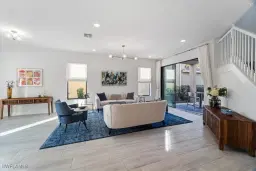 Picture of 13884 Luna Dr, Naples, FL 34109