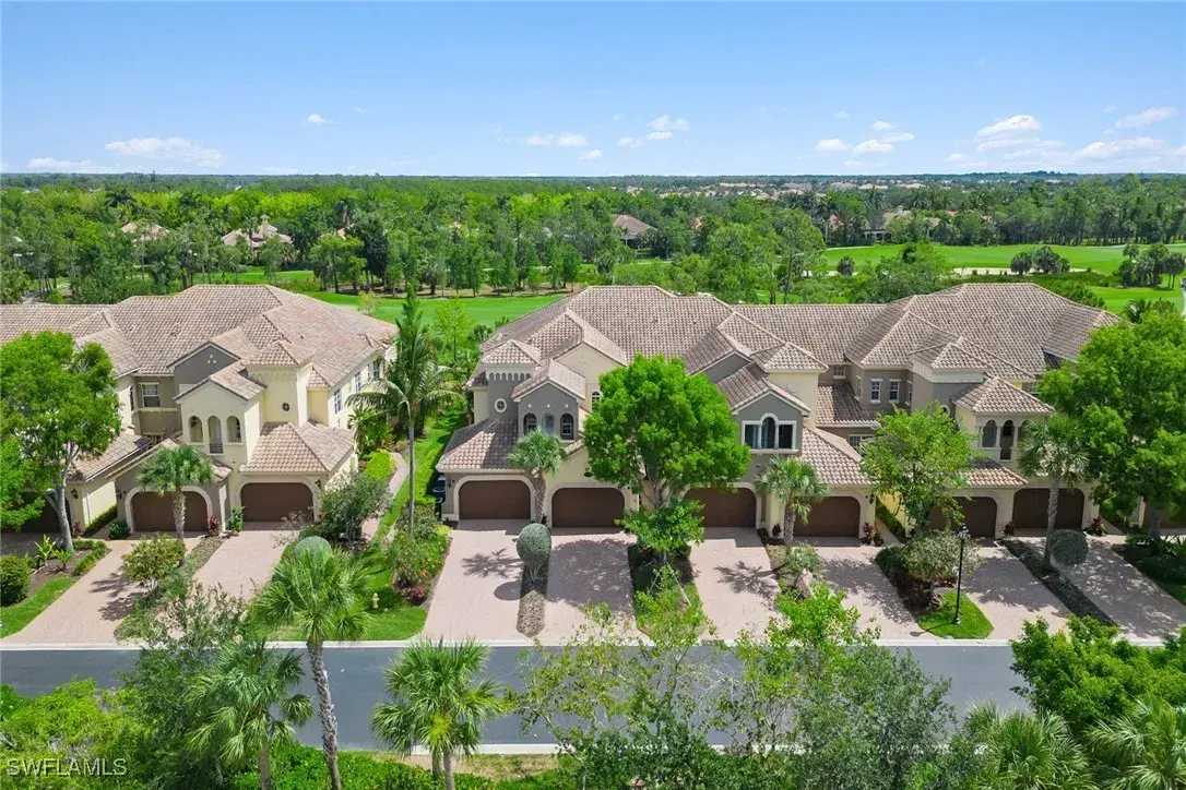 Picture of 3755 Montreux Ln 201, Naples, FL 34114