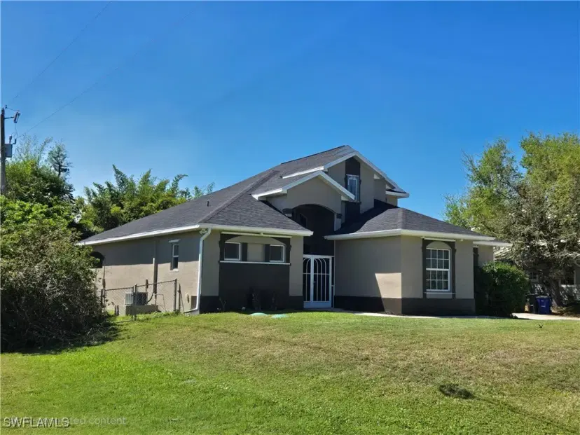 Picture of 1660 Winston Rd, North Fort Myers FL 33917