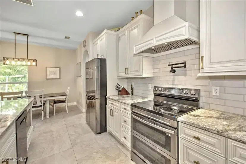 Picture of 1660 Winston Rd, North Fort Myers FL 33917