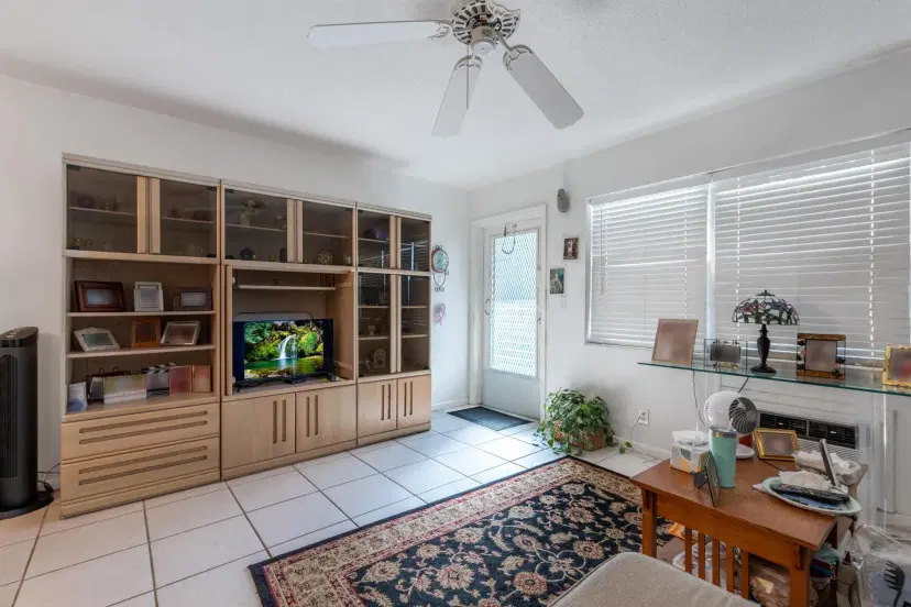 Picture of 247 Sheffield K, West Palm Beach FL 33417