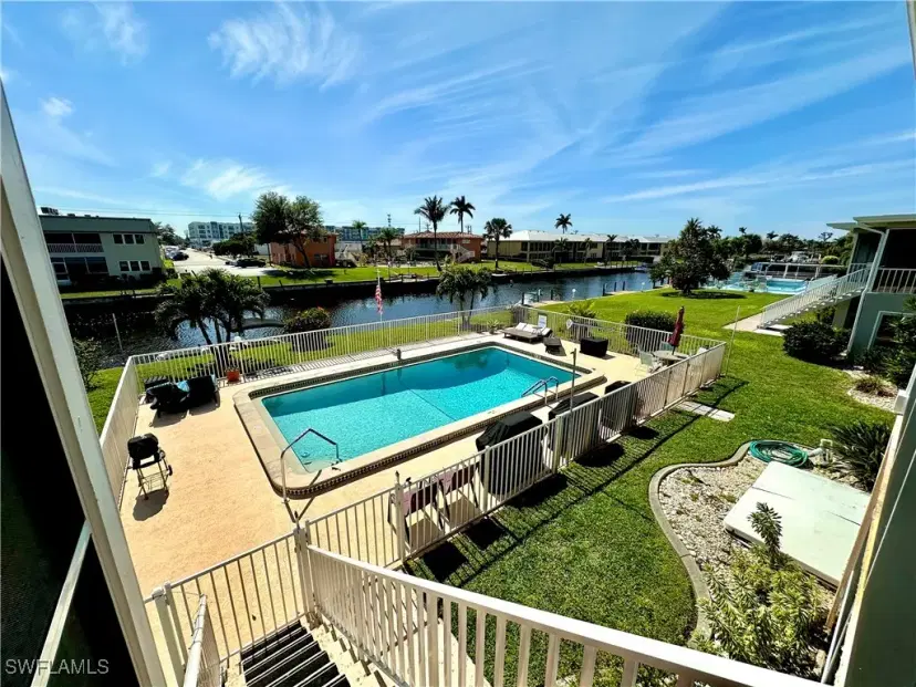 Picture of 928 SE 46Th St 2C, Cape Coral FL 33904