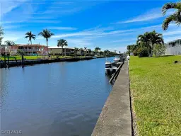 Picture of 928 SE 46Th St 2C, Cape Coral, FL 33904
