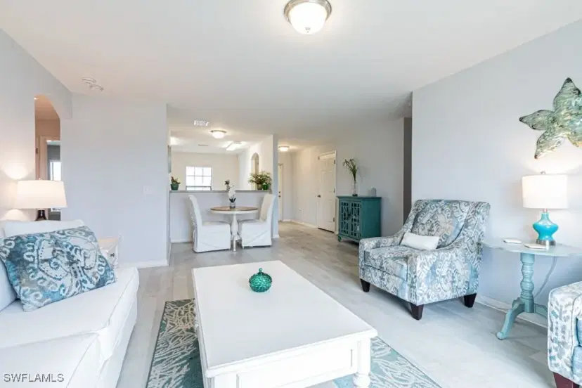 Picture of 438 Shadow Lakes Dr, Lehigh Acres FL 33974