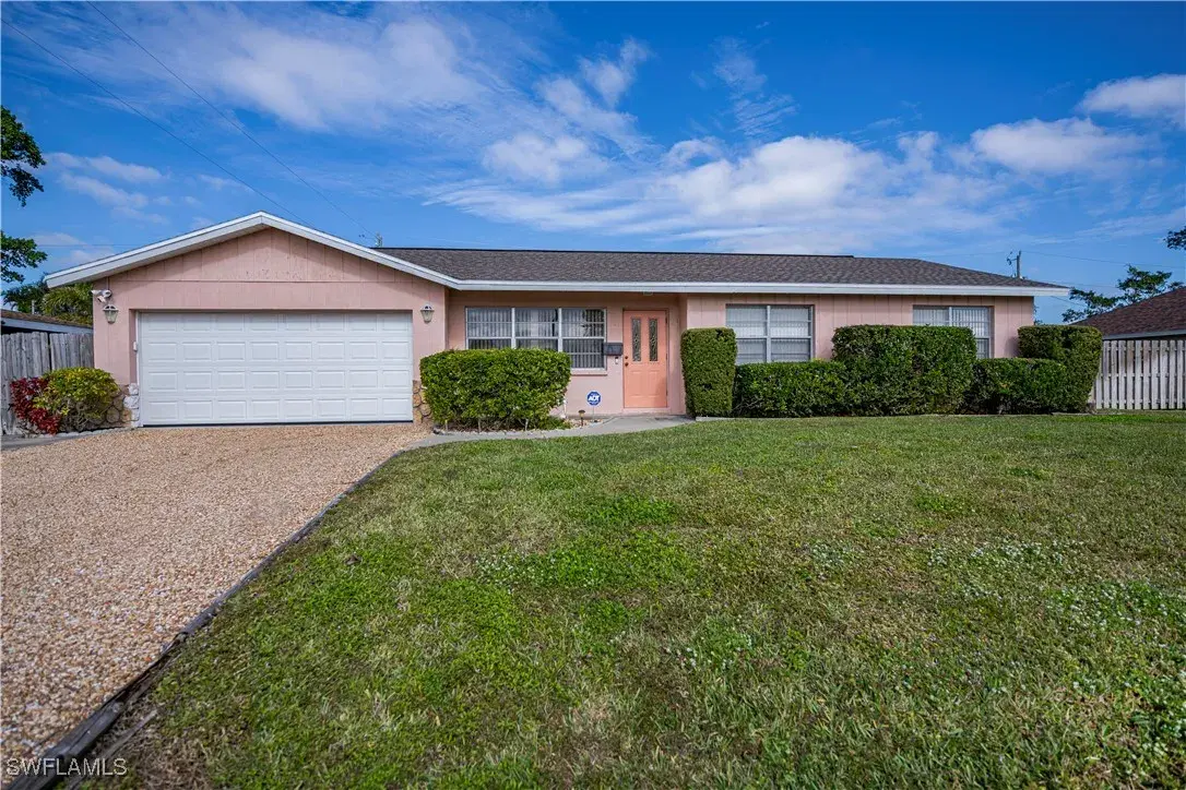 Picture of 1319 SE 45Th St, Cape Coral, FL 33904