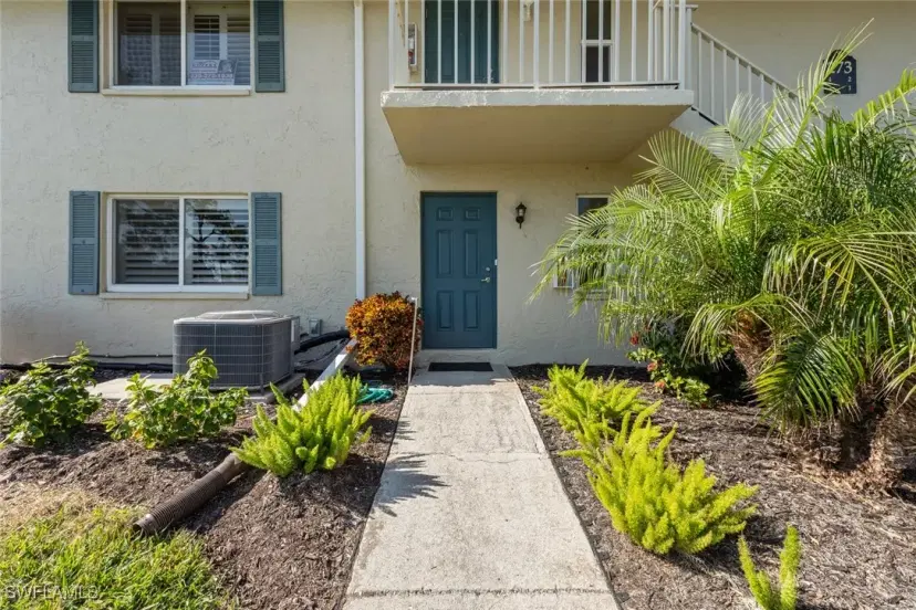 Picture of 273 Albi Rd 3, Naples FL 34112