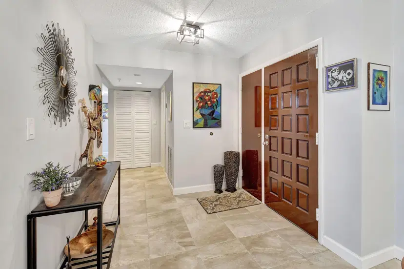 Picture of 23200 Camino Del Mar 307, Boca Raton FL 33433