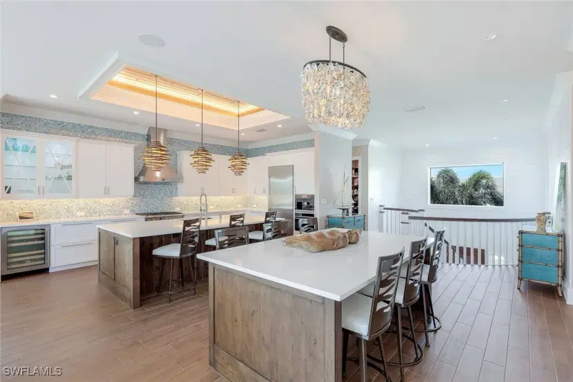Picture of 378 Seabee Ave, Naples FL 34108