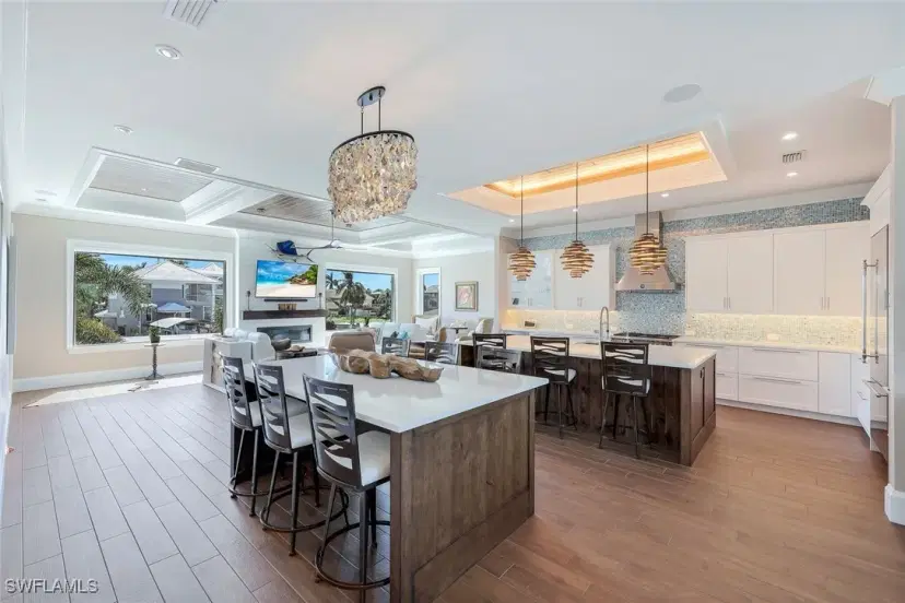 Picture of 378 Seabee Ave, Naples FL 34108