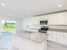 Picture of 1125 Jacaranda Pky E, Cape Coral, FL 33909