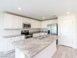 Picture of 1125 Jacaranda Pky E, Cape Coral, FL 33909