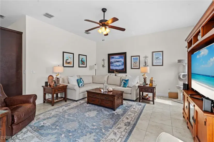 Picture of 2712 SW 25Th St, Cape Coral FL 33914