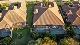 Picture of 6589 Roma Way, Naples, FL 34113