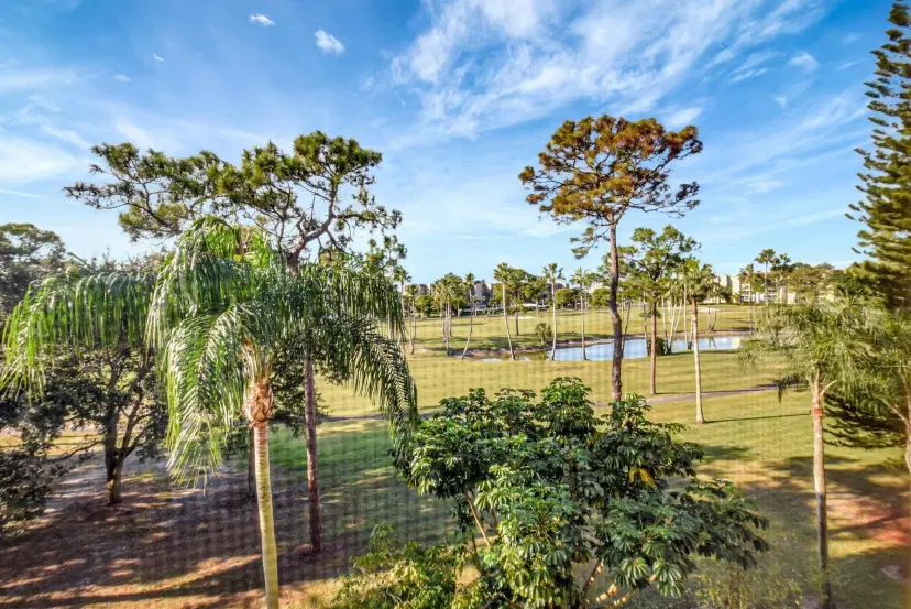 Picture of 3810 Via Poinciana 404, Lake Worth FL 33467