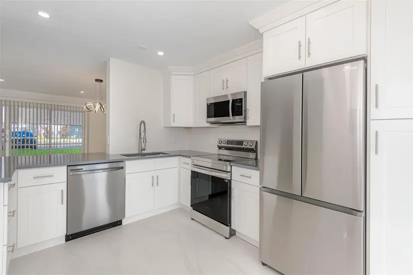 Picture of 1425 Atlantic Shores Blvd 101, Hallandale Beach FL 33009