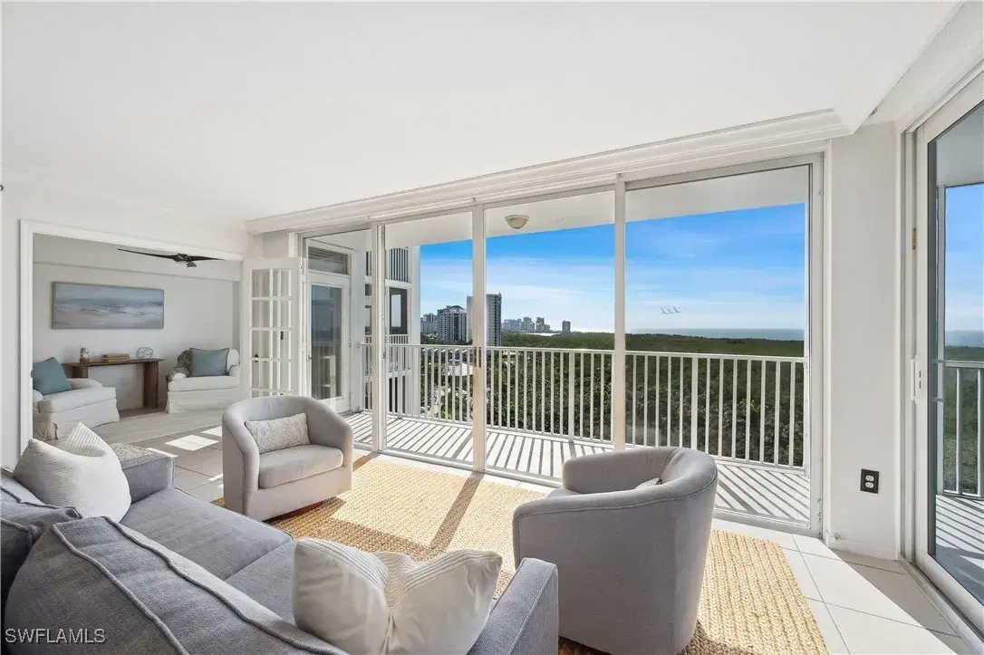 Picture of 6361 Pelican Bay Blvd 902, Naples, FL 34108