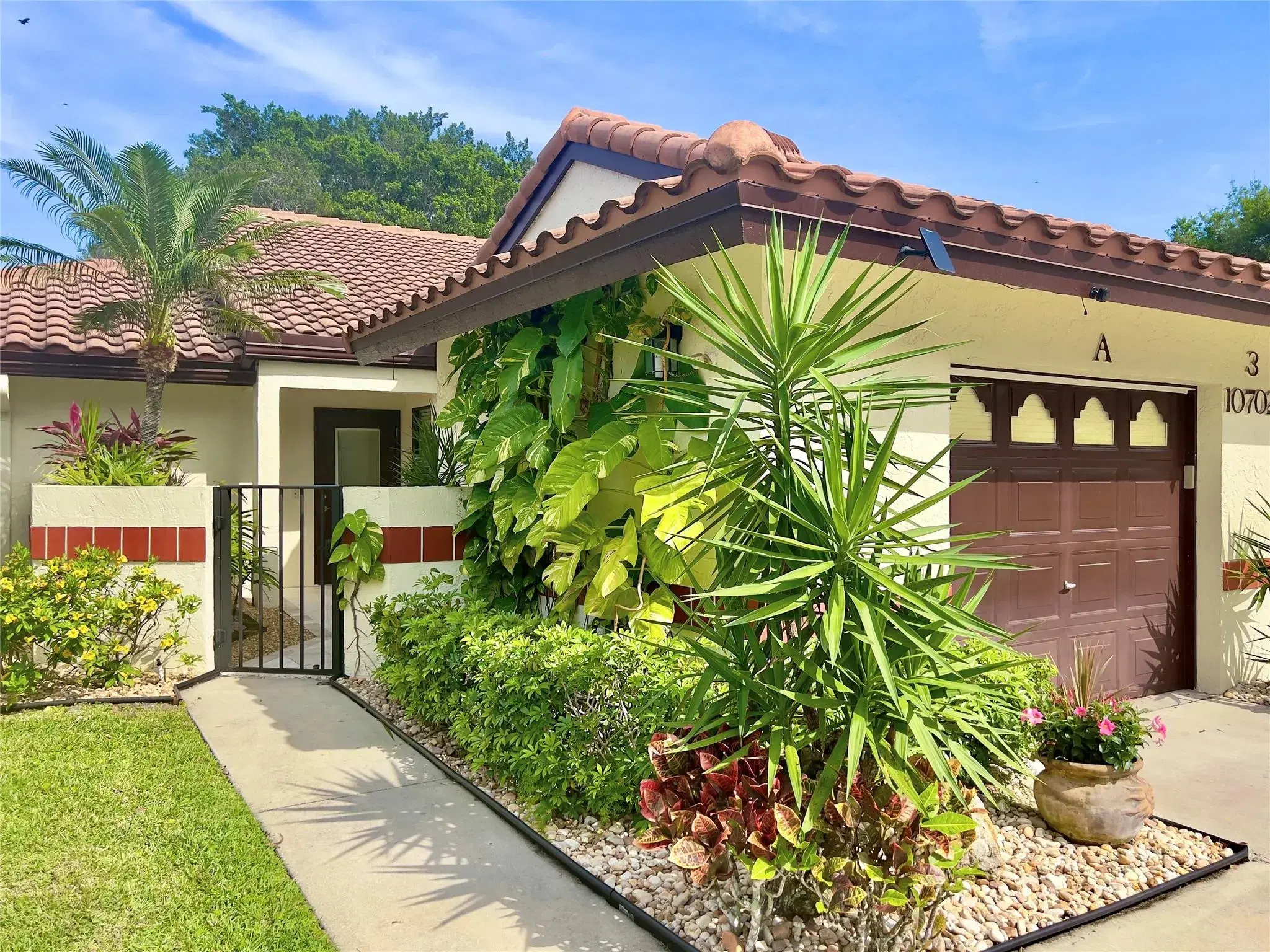 Picture of 10702 Beach Palm Ct A, Boynton Beach, FL 33437