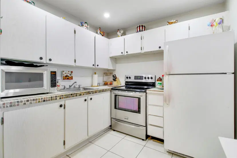 Picture of 3300 Springdale Boulevard 310, Palm Springs FL 33461