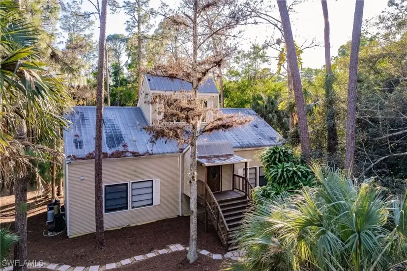 Picture of 5400 Hawthorn Woods Way, Naples FL 34116